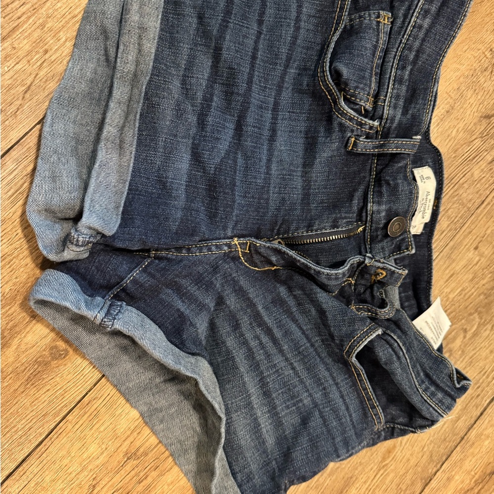 Abercrombie & Fitch Blue Distressed Jeans